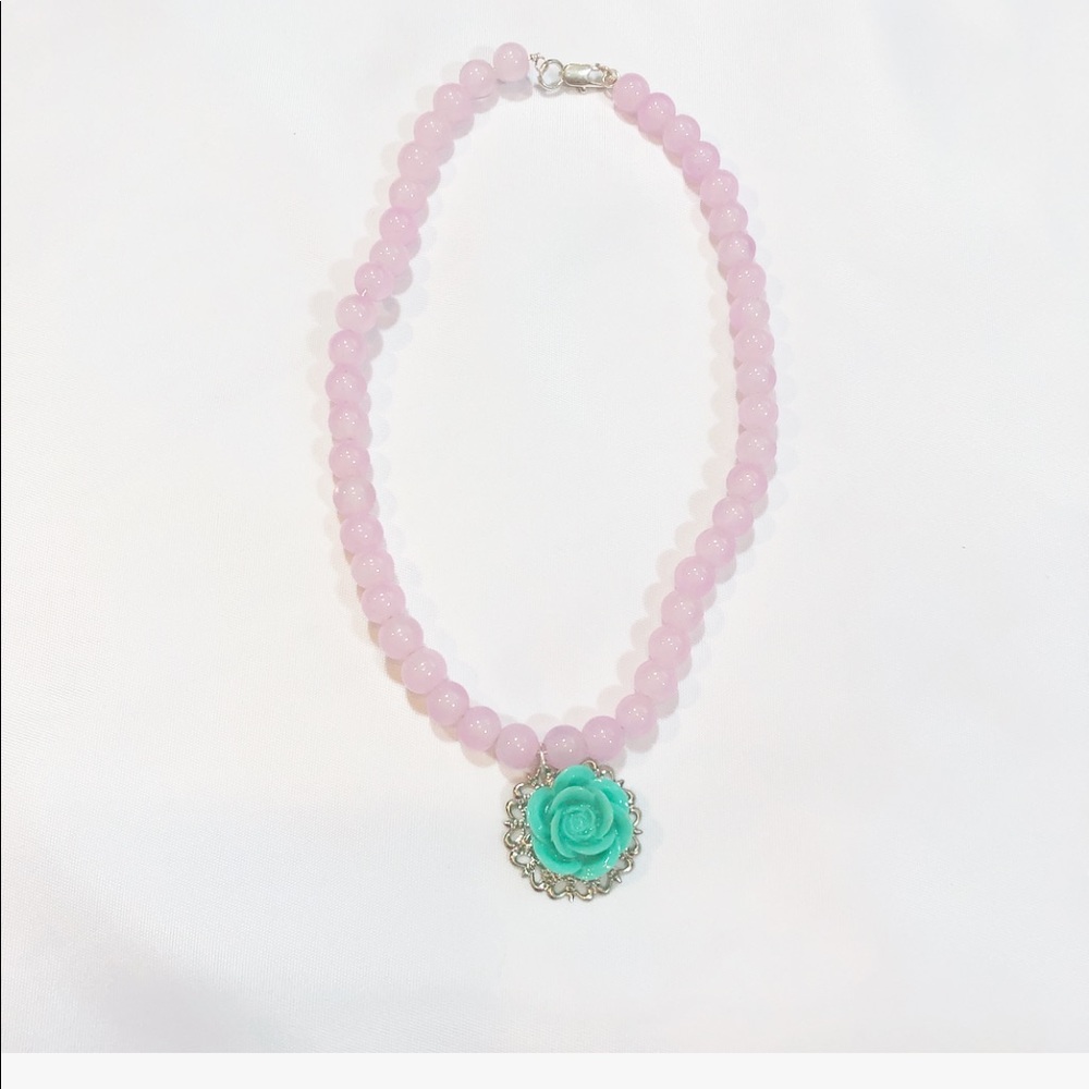 NEW PASTEL PINK & MINT GREEN ROSE NECKLACE